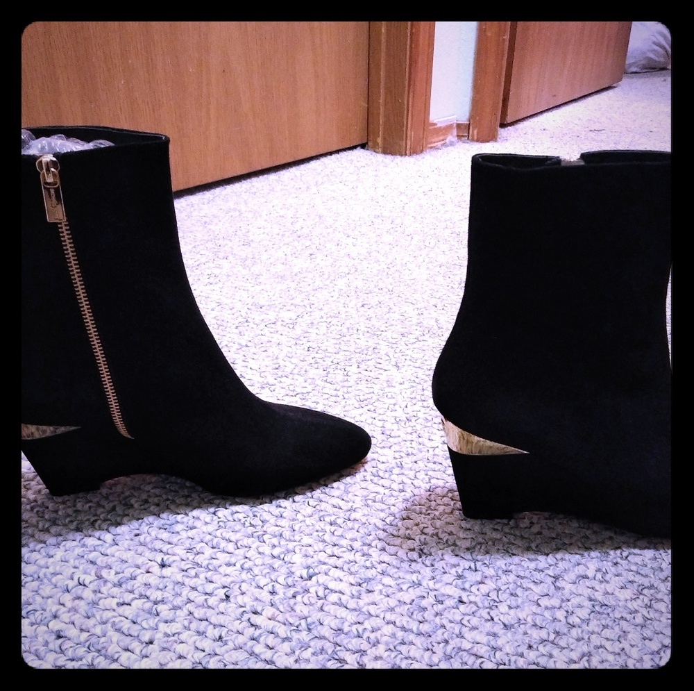 Michael Kors Metal Wedge Booties Size 9.5
